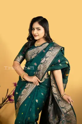Mohona Pure Cotton Jamdani – Bottle Green (With Blouse Piece)