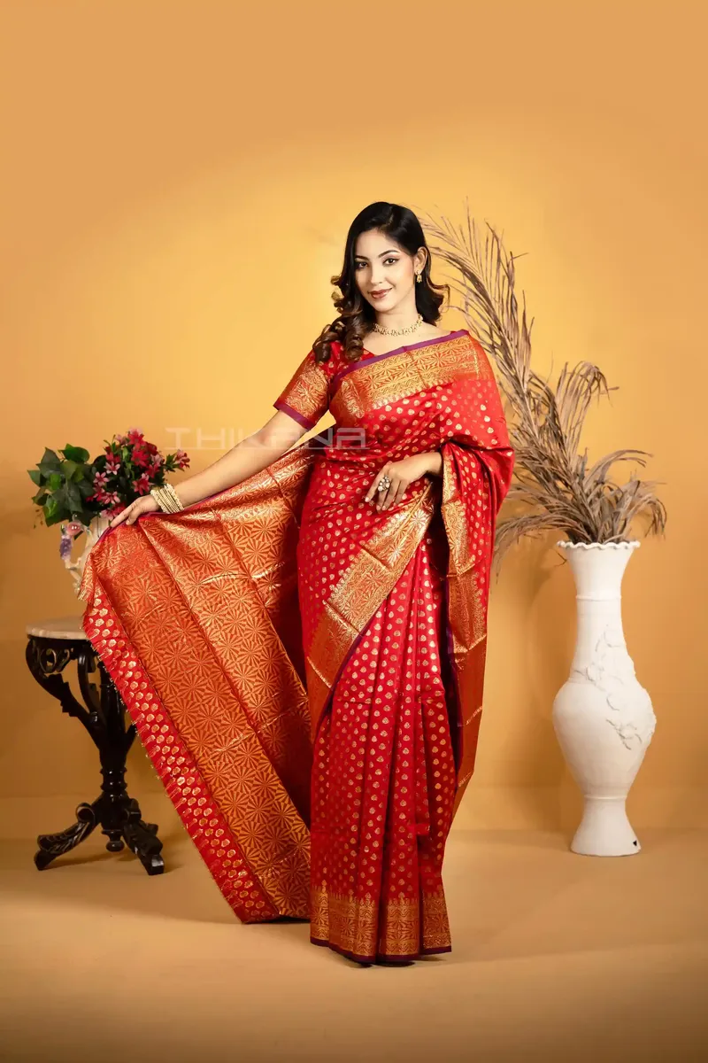 Bodhuboron - All-over Zari Premium Saree With Blouse Piece - Bridal Red
