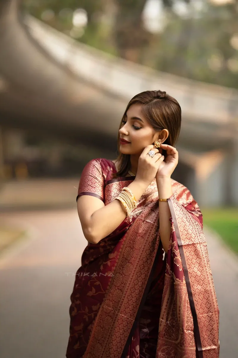 Chandralata - Half Silk Saree with Blouse Pices - Maroon