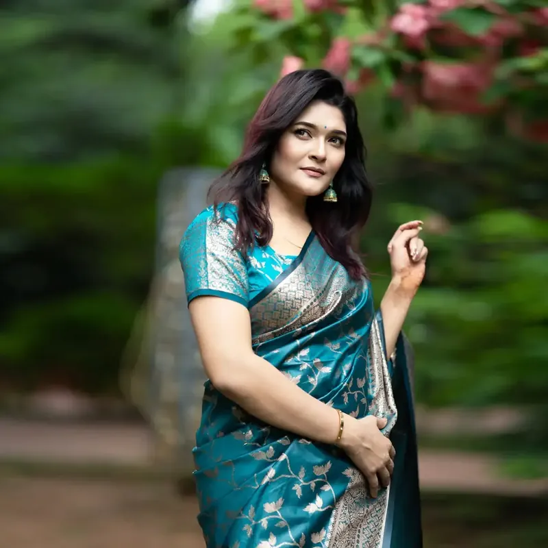 Chandralata - Half Slik Combo Saree - Teal Blue - Romantic Lifestyle Hamper